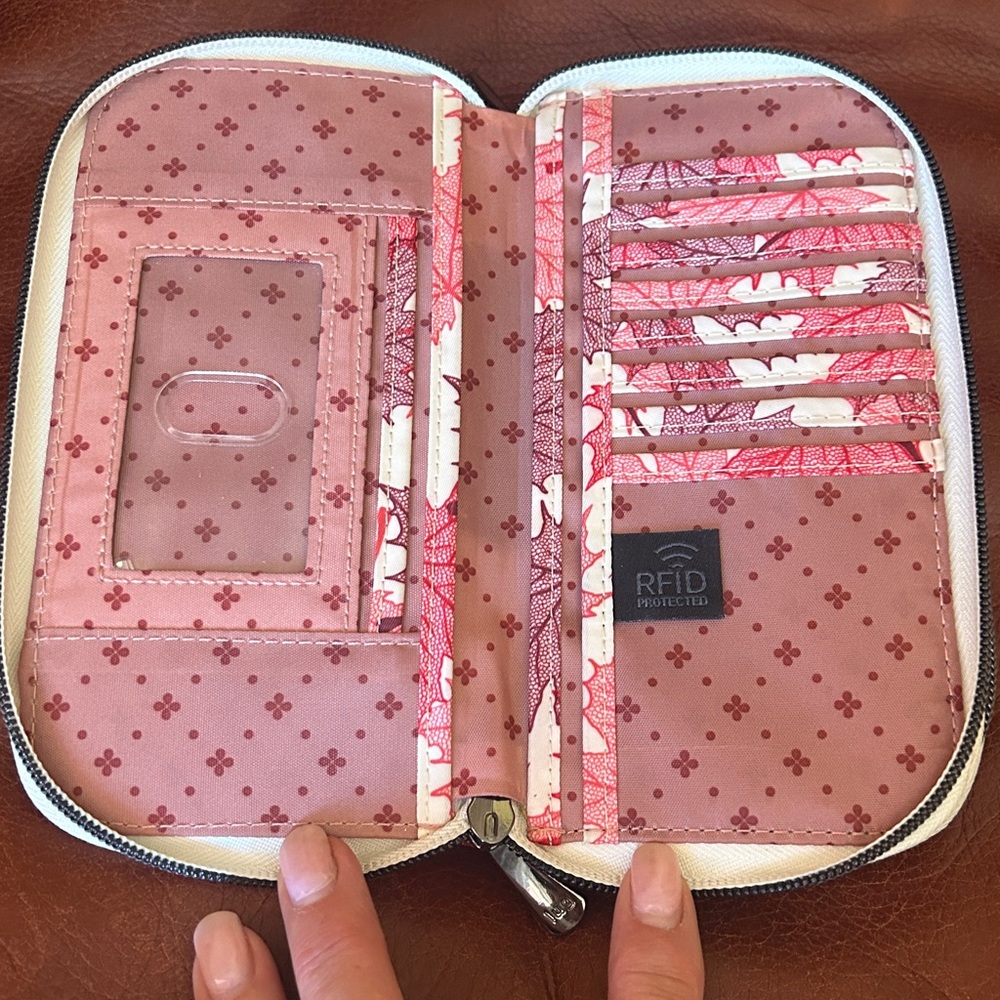 LUG Wallet TRAM - Picture 7 of 8